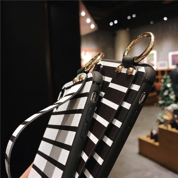 Striped phone case - Image 4