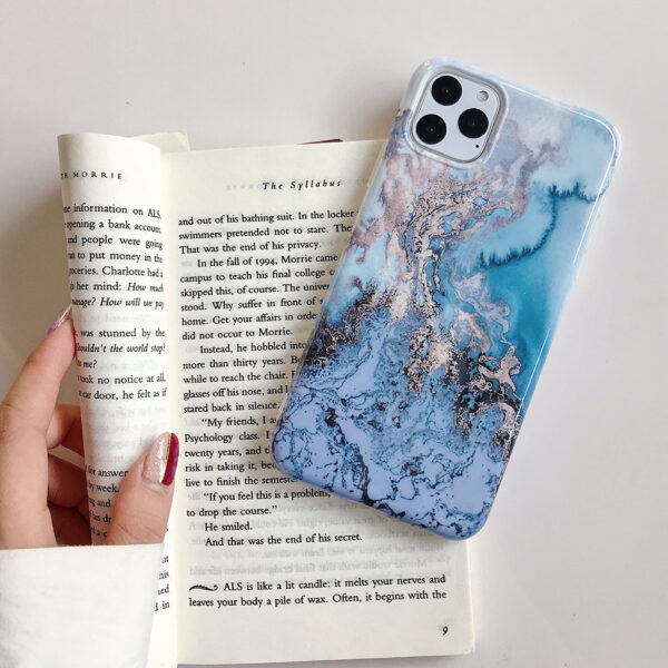 Marble phone case - Image 4