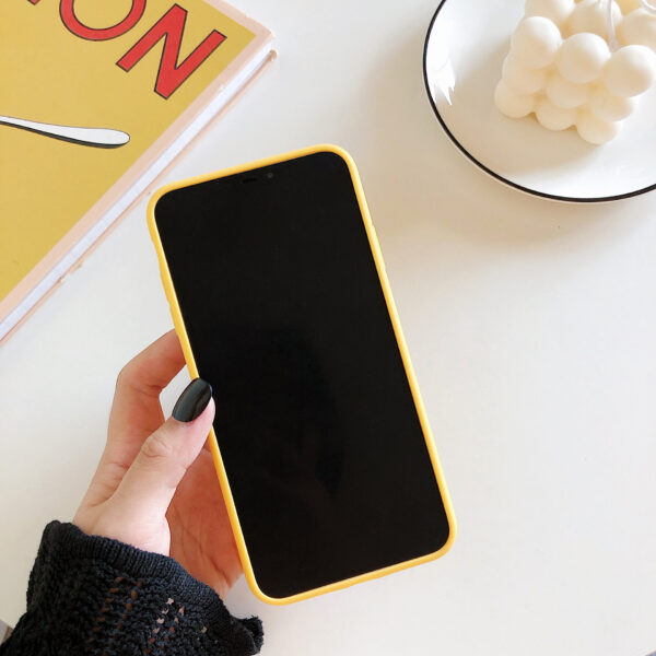 Creative Personality Squeeze The Banana Mobile Phone Case - Image 4