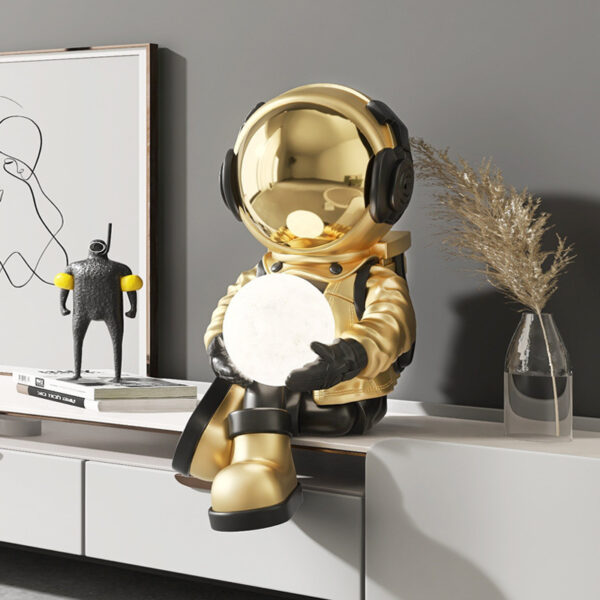 Astronaut Living Room Decoration Home Accessories Porch TV Cabinet Astronaut Night Light - Image 3