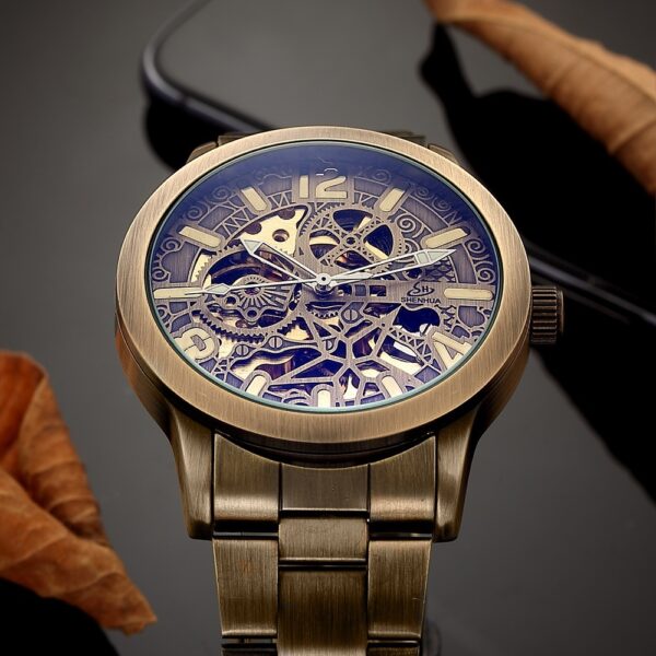 Hollow mechanical watch - Image 2