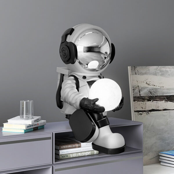 Astronaut Living Room Decoration Home Accessories Porch TV Cabinet Astronaut Night Light - Image 2