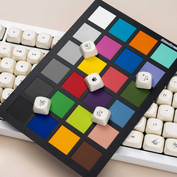 Minimalist Small Font Cute Cat Mechanical Keyboard Keycaps - Image 4