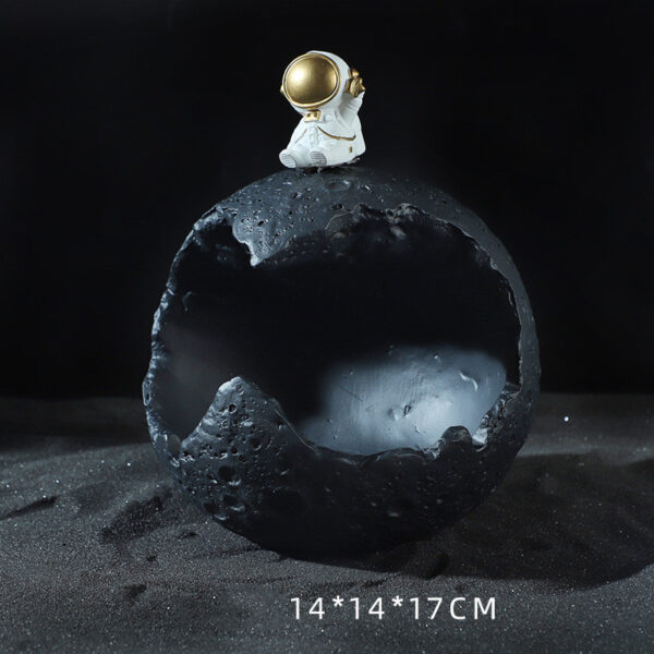 Small Ornaments Fat Galaxy Guardian Astronaut Creative Home Decoration Small Light Living Room Decorations - Image 4