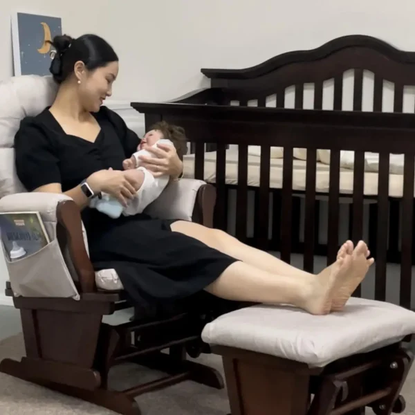 Recommended luxury solid wood crib, newborn baby bb can be spliced, large bed, children's game bed can be adjusted in height - Image 2